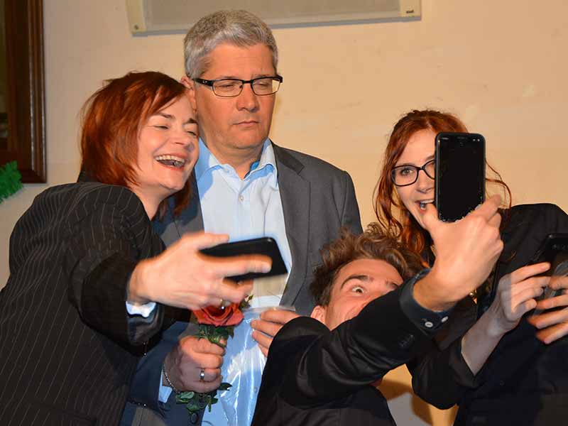 DIe Firma dankt! Regie Thomas Kraft